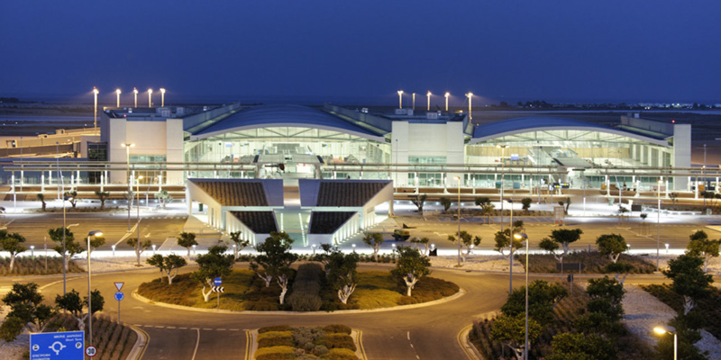 Energiemanagementsysteme der Flughäfen Larnaka und Paphos in Zypern von TÜV AUSTRIA Hellas zertifiziert